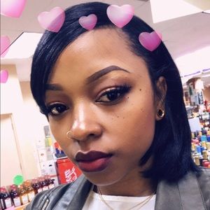 Meet your Posher, Cedrika